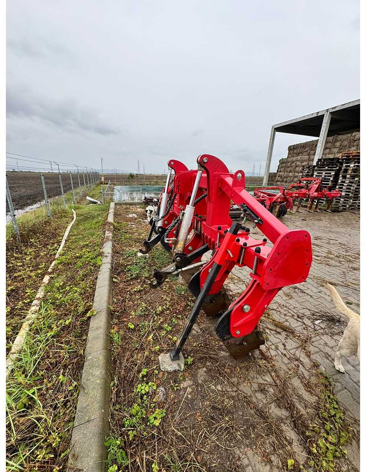 AWEMAK Mamut GB30.6 - Máy cày sâu: hình 3 AWEMAK Mamut GB30.6 - Máy cày sâu: hình 3