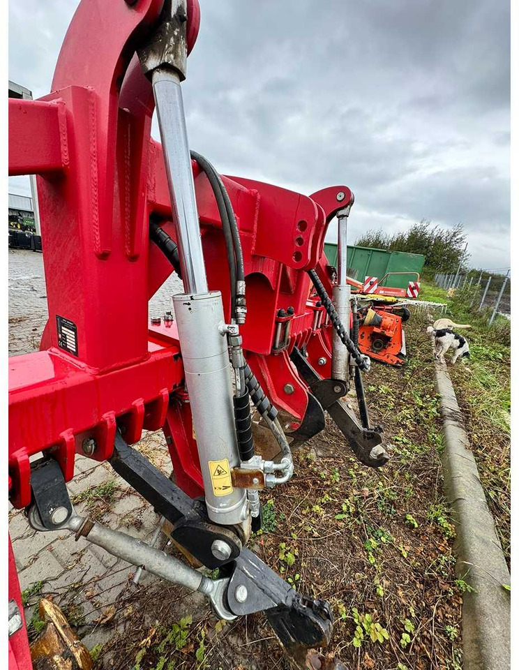 AWEMAK Mamut GB30.6 - Máy cày sâu: hình 4 AWEMAK Mamut GB30.6 - Máy cày sâu: hình 4