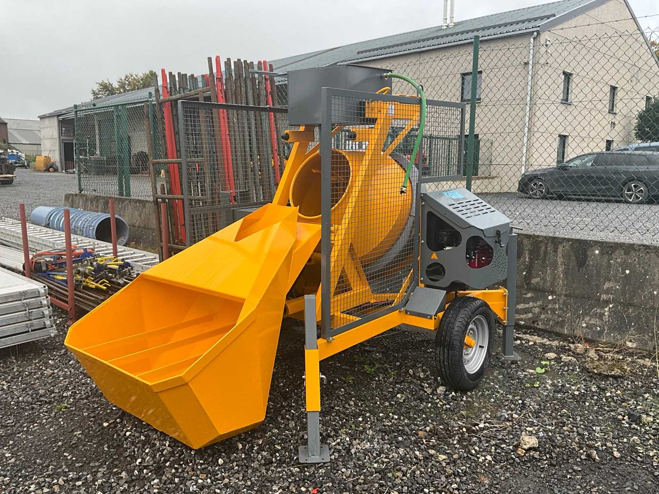 Altrad RB500H - Xe trộn bê tông: hình 1 Altrad RB500H - Xe trộn bê tông: hình 1