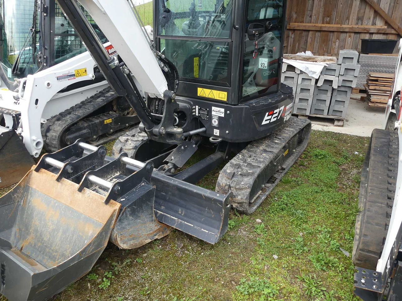 BOBCAT E27Z - Máy xúc mini: hình 5 BOBCAT E27Z - Máy xúc mini: hình 5