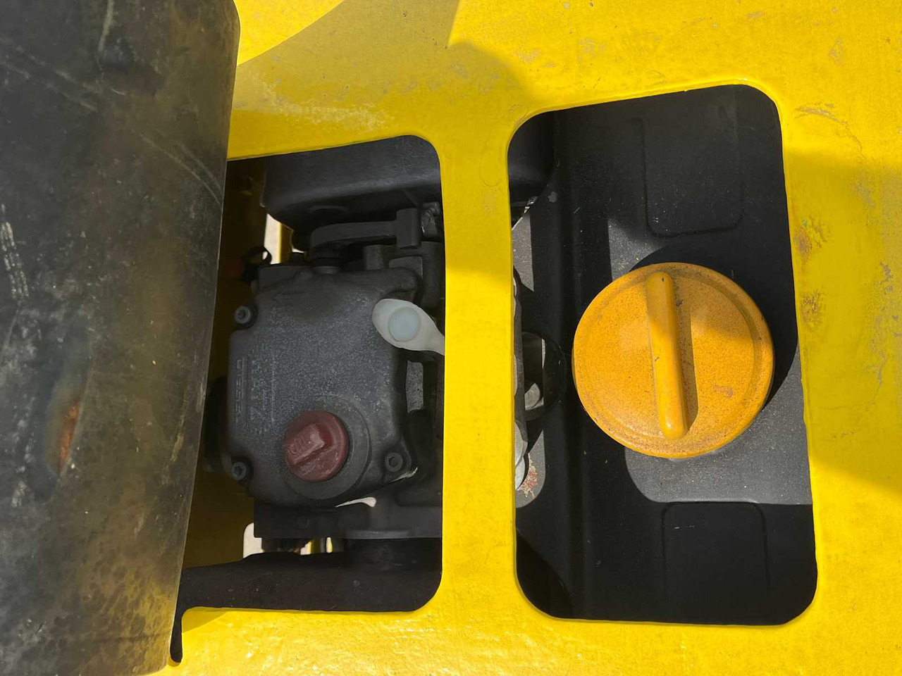 Đĩa rung BOMAG BPR 70/70 D: hình 10