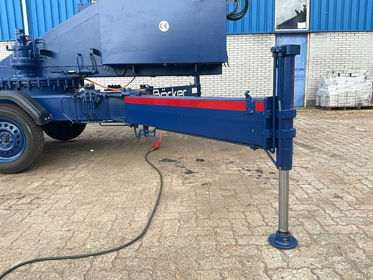 Cẩu bánh lốp Bocker AHM 27 - 1000: hình 12
