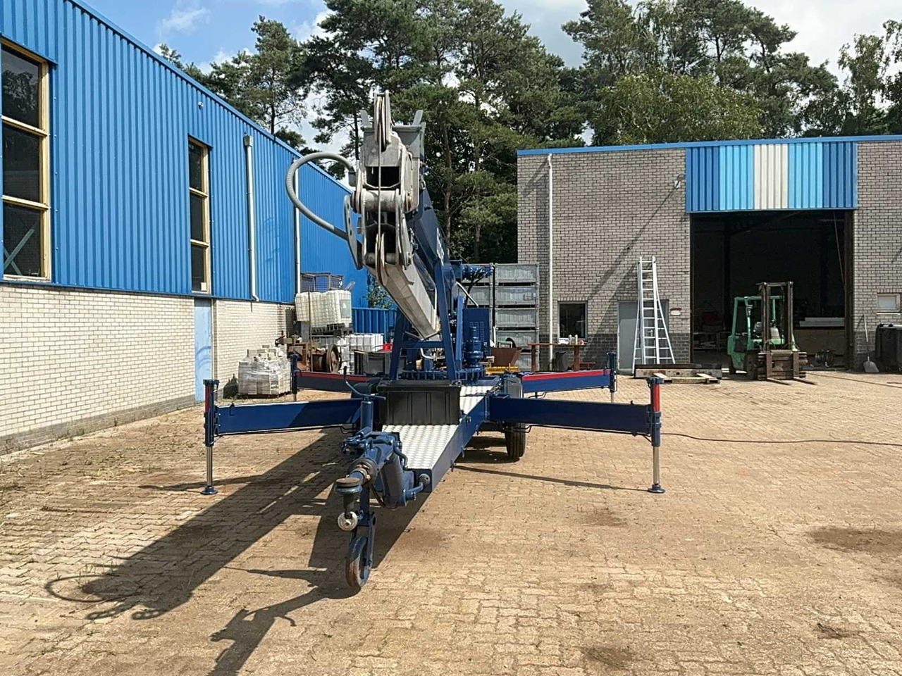 Cẩu bánh lốp Bocker AHM 27 - 1000: hình 31