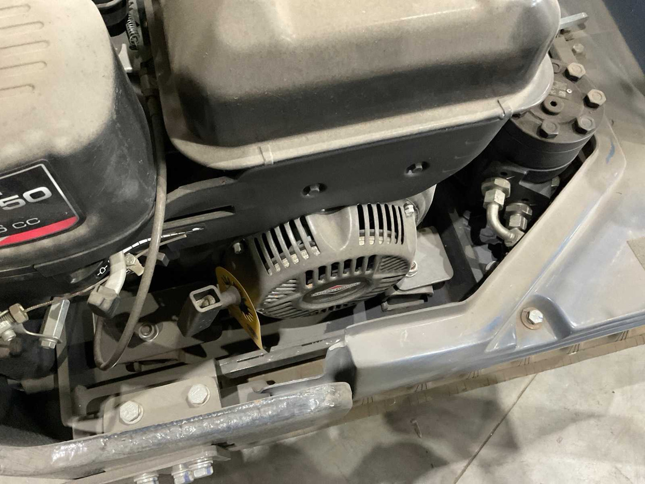 Máy xúc mini Boxer HSW06: hình 11