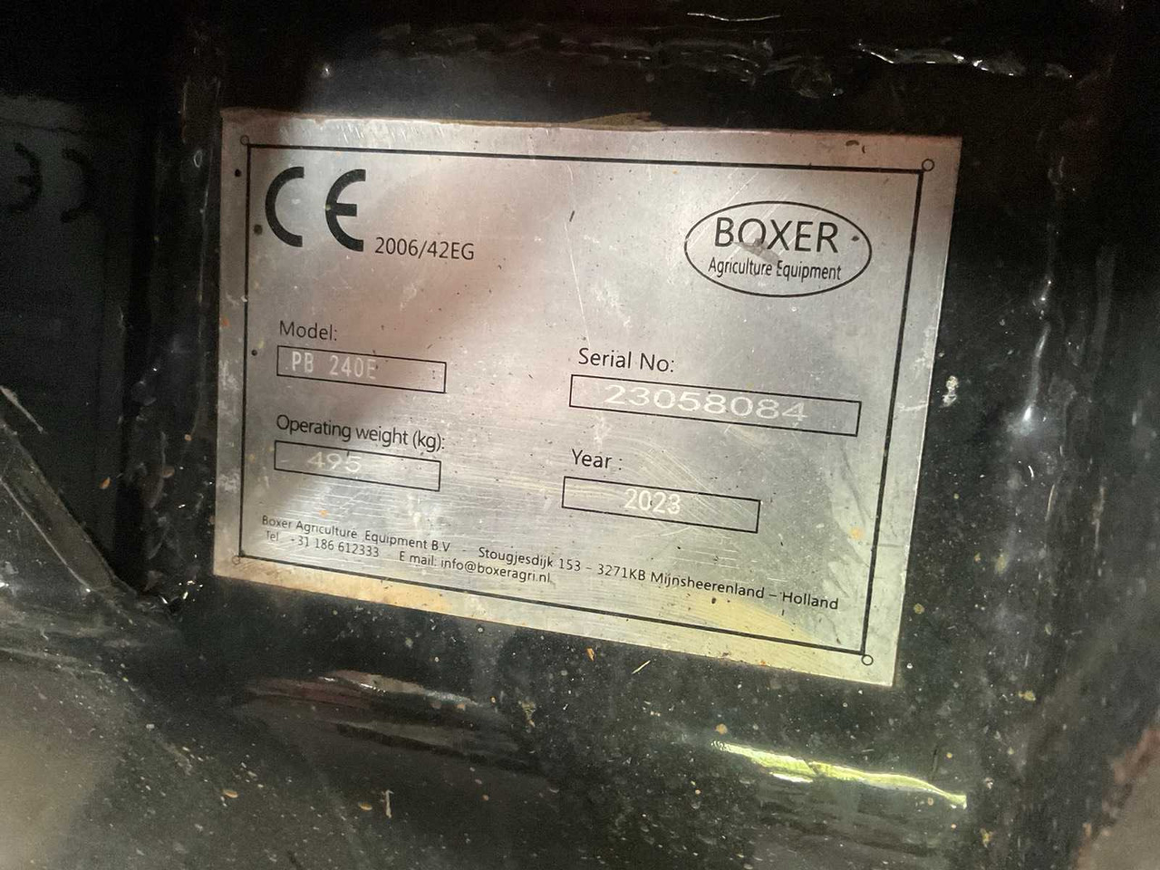 Boxer PB 240E - Máy chất hàng trước cho máy cày: hình 5 Boxer PB 240E - Máy chất hàng trước cho máy cày: hình 5