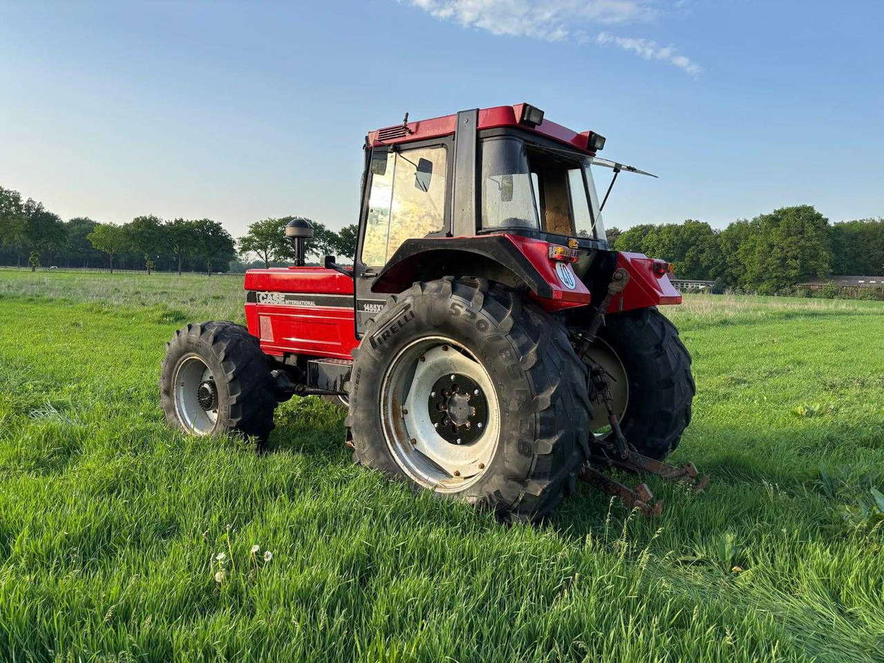 Máy cày CASE INTERNATIONAL - 1988 - 1455 XL - ALL-WHEEL DRIVE FARM TRACTOR: hình 6 Máy cày CASE INTERNATIONAL - 1988 - 1455 XL - ALL-WHEEL DRIVE FARM TRACTOR: hình 6