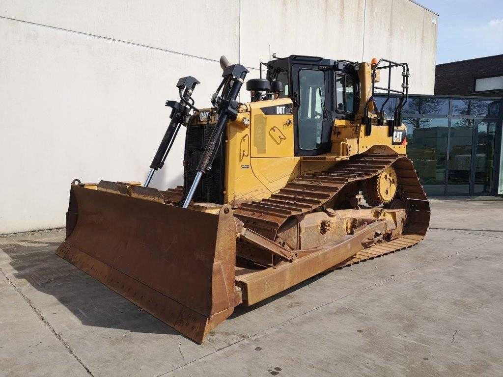 CATERPILLAR D6T LGP - Máy ủi: hình 1 CATERPILLAR D6T LGP - Máy ủi: hình 1