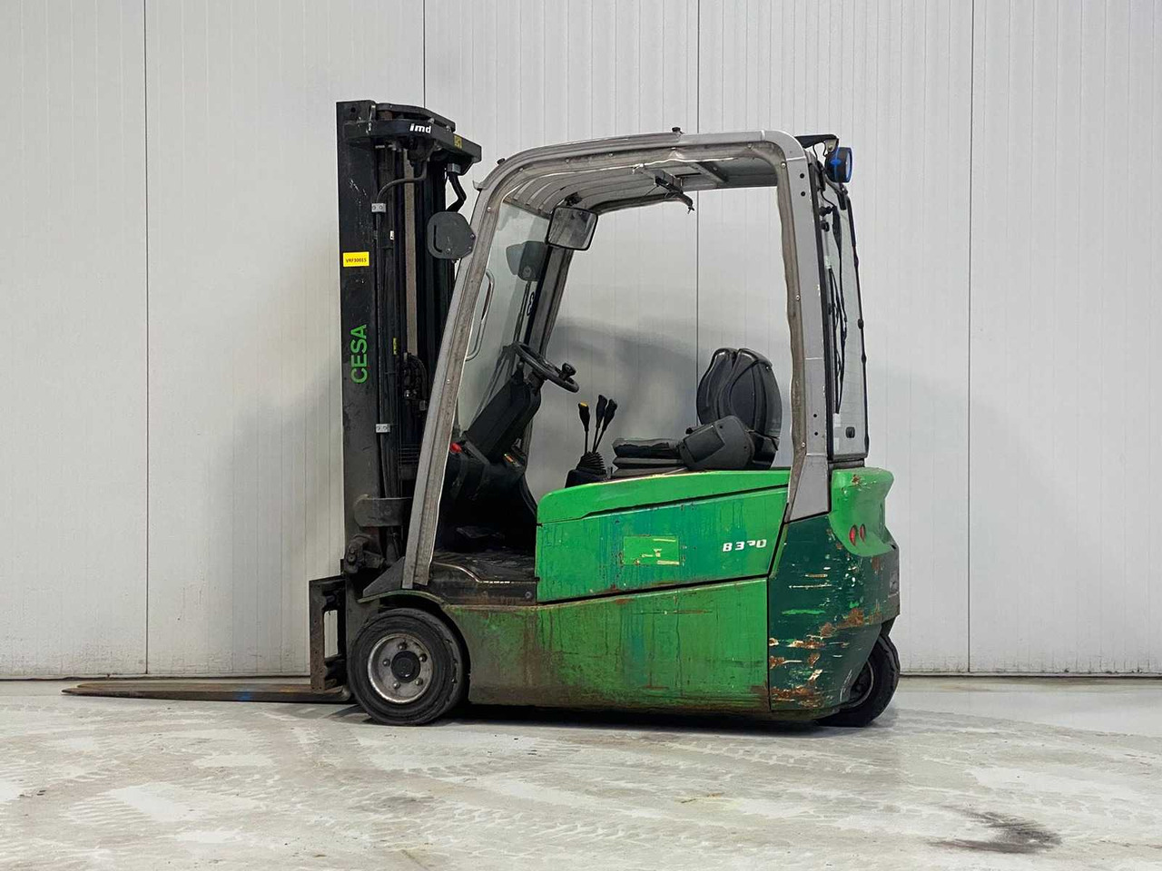 CESAB - B320 - FORKLIFT - Xe nâng: hình 2 CESAB - B320 - FORKLIFT - Xe nâng: hình 2