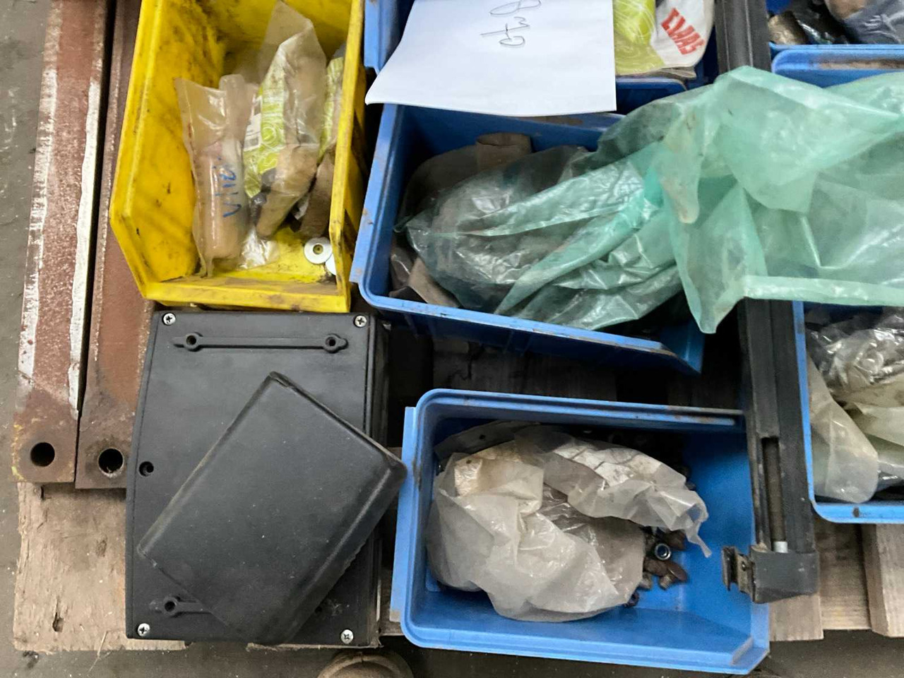 CLAAS 870 PARTS - Máy gặt đập thức ăn gia súc: hình 5 CLAAS 870 PARTS - Máy gặt đập thức ăn gia súc: hình 5