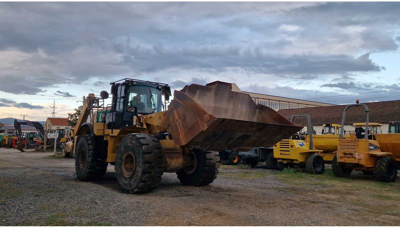 Caterpillar 972K - Máy xúc lật bánh lốp: hình 3 Caterpillar 972K - Máy xúc lật bánh lốp: hình 3