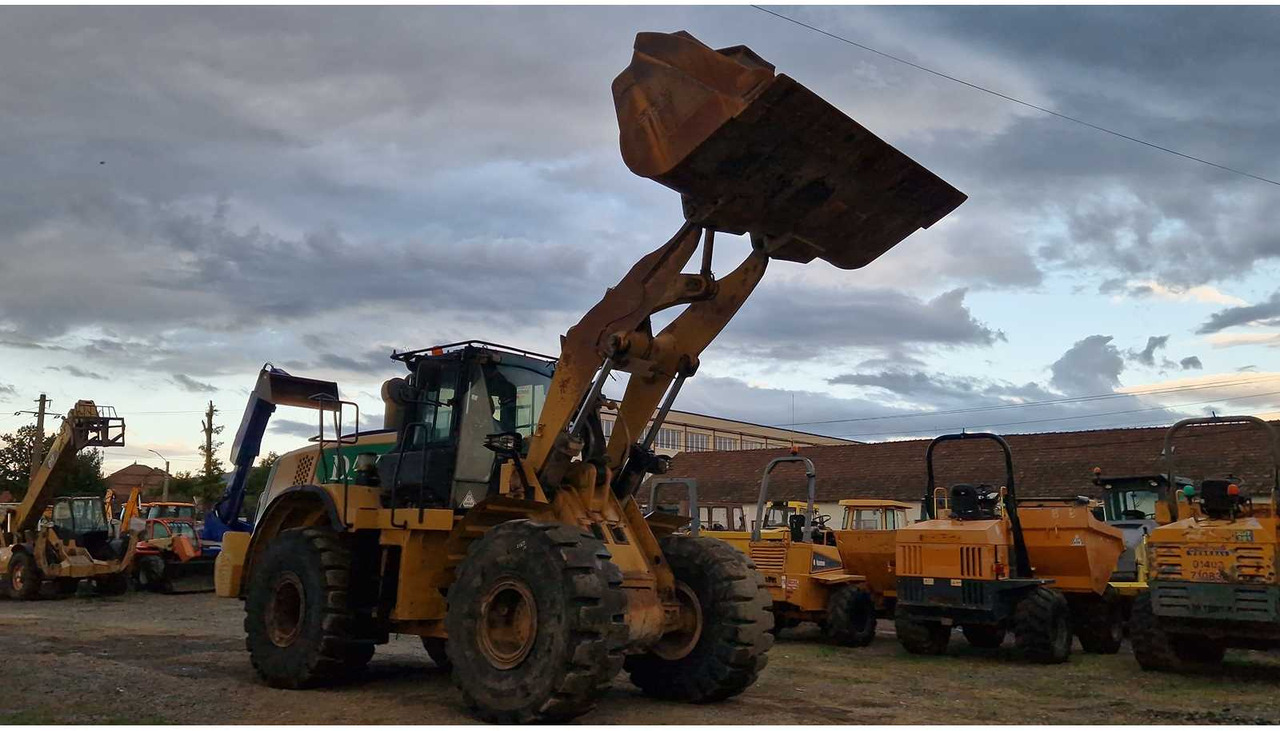 Caterpillar 972K - Máy xúc lật bánh lốp: hình 5 Caterpillar 972K - Máy xúc lật bánh lốp: hình 5