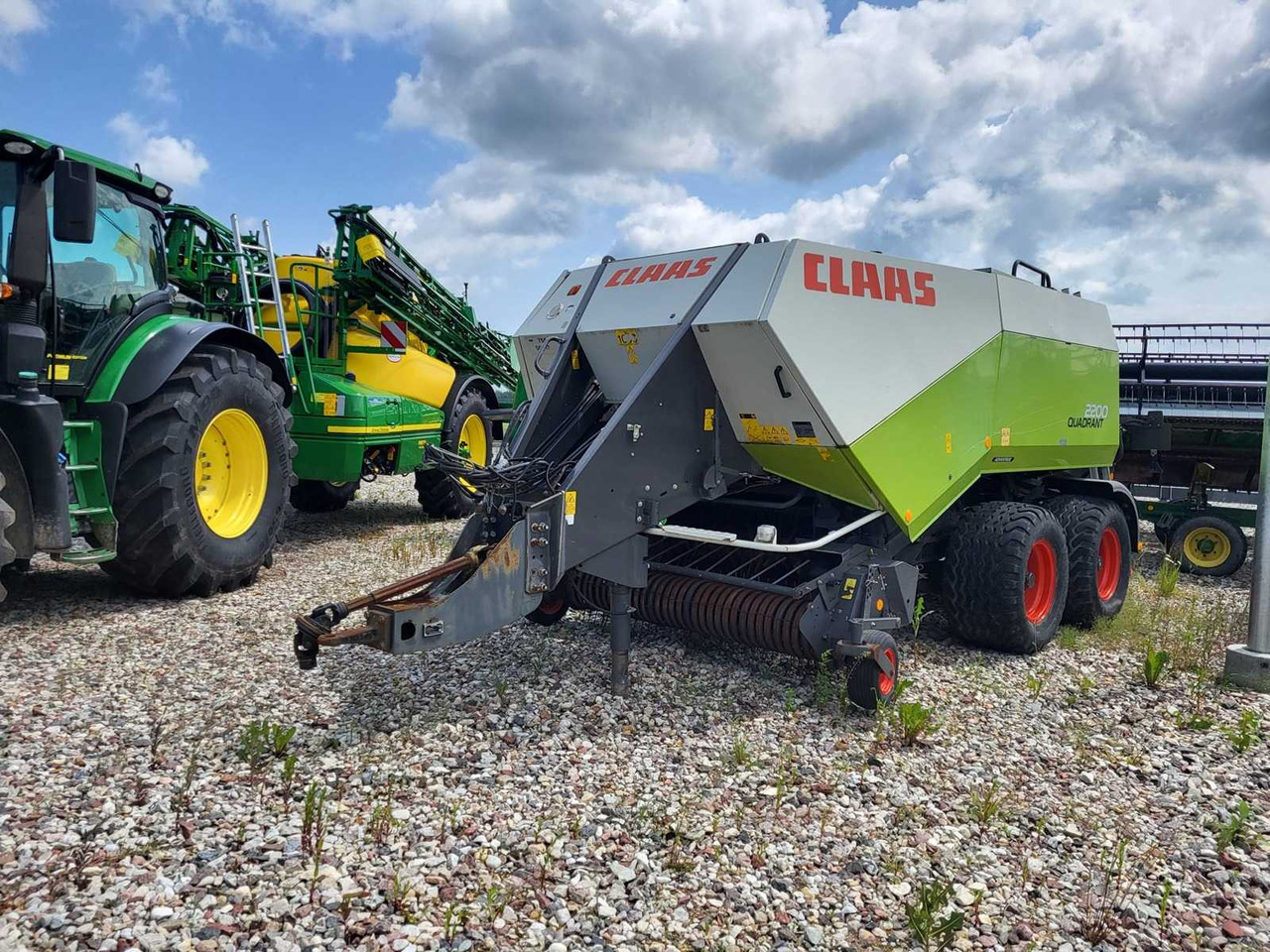 Claas Quadrant 2200 756D - Máy đóng kiện vuông: hình 1 Claas Quadrant 2200 756D - Máy đóng kiện vuông: hình 1