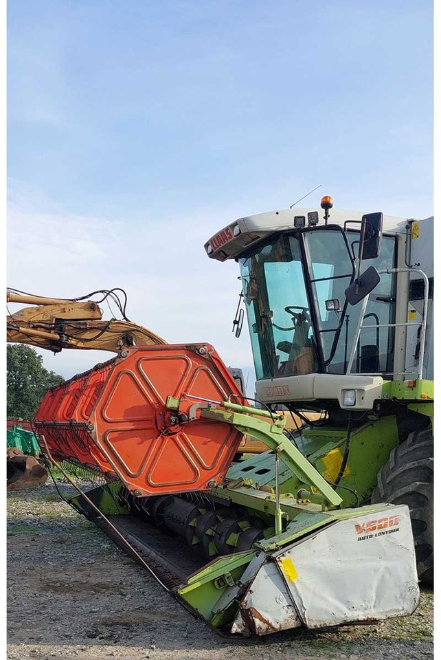 Claas V600 - Máy gặt đập: hình 4 Claas V600 - Máy gặt đập: hình 4