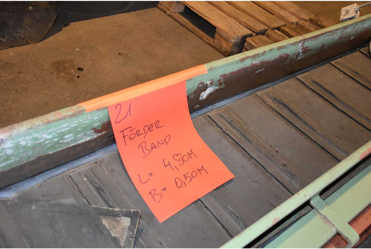Conveyor belt - Băng chuyền: hình 1 Conveyor belt - Băng chuyền: hình 1