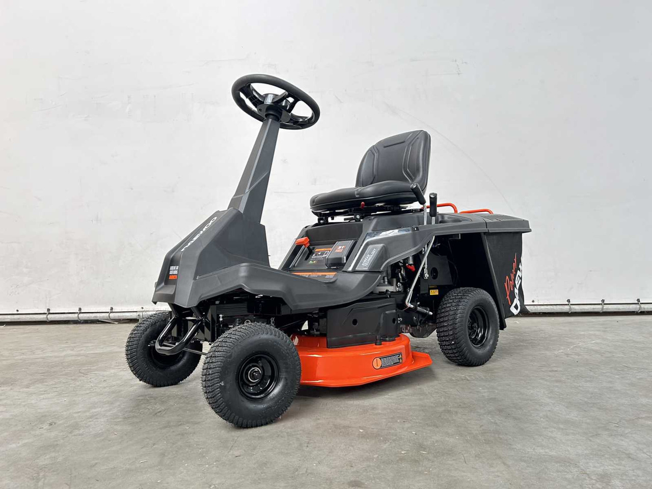 Daewoo DAXRM224 - Máy cắt cỏ vườn: hình 1 Daewoo DAXRM224 - Máy cắt cỏ vườn: hình 1