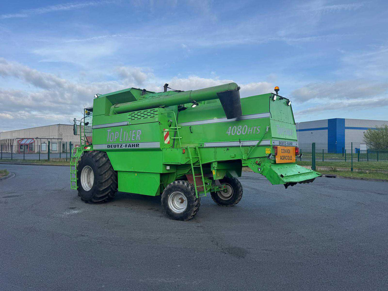 Deutz 4080HTS - Máy gặt đập: hình 4 Deutz 4080HTS - Máy gặt đập: hình 4