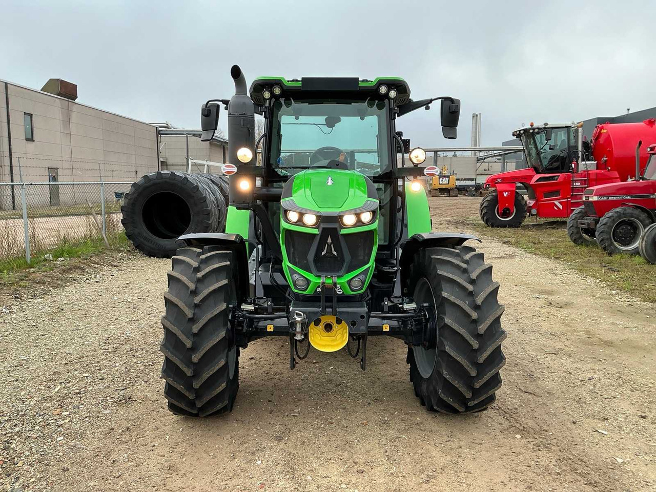 Deutz-Fahr 6115C - Máy cày: hình 3 Deutz-Fahr 6115C - Máy cày: hình 3