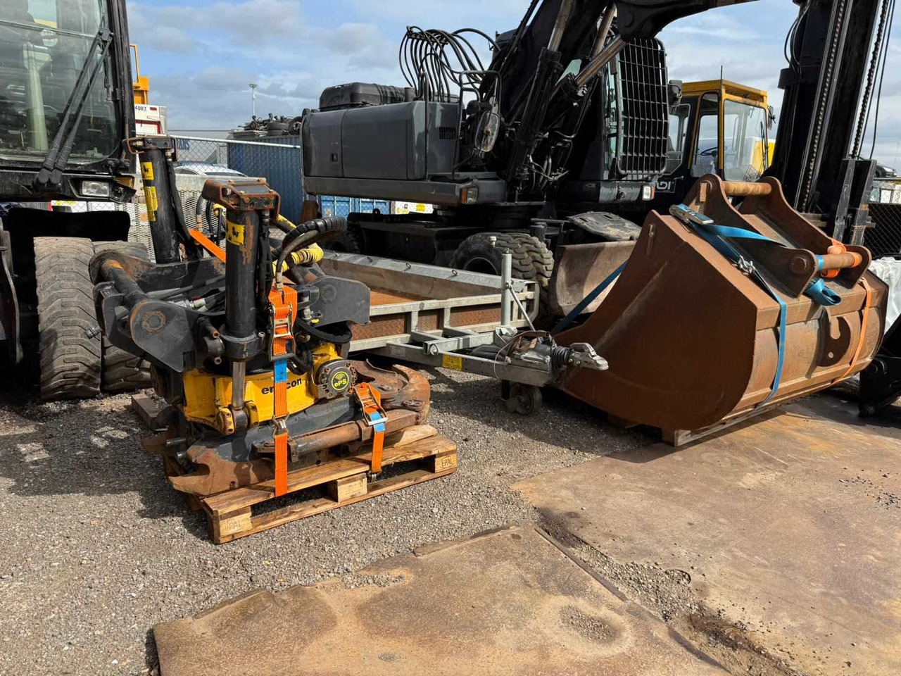 Engcon 233SP-QS80CR - Đính kèm cho Máy móc xây dựng: hình 4 Engcon 233SP-QS80CR - Đính kèm cho Máy móc xây dựng: hình 4