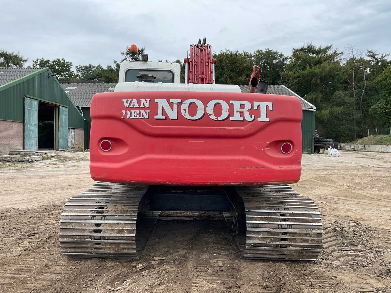 Doosan DX 180LC - Máy xúc bánh xích: hình 4 Doosan DX 180LC - Máy xúc bánh xích: hình 4