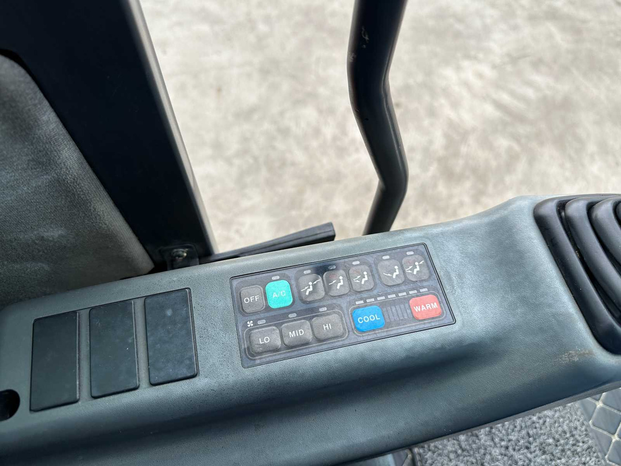 Máy xúc bánh xích Doosan DX55-9C: hình 44