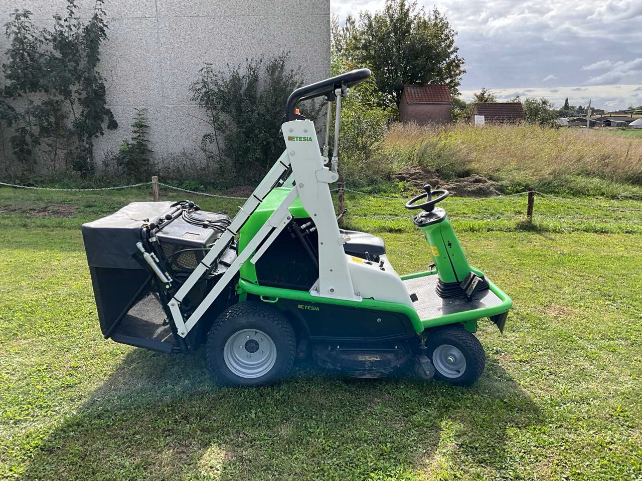 Etesia H124D - Máy cắt cỏ vườn: hình 5 Etesia H124D - Máy cắt cỏ vườn: hình 5