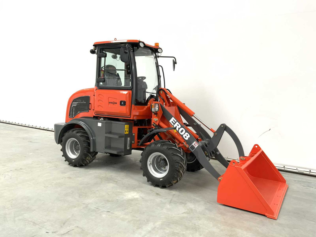 Everun ER08 - Máy xúc lật bánh lốp: hình 4 Everun ER08 - Máy xúc lật bánh lốp: hình 4