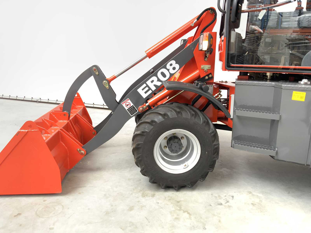 Everun ER08 - Máy xúc lật bánh lốp: hình 5 Everun ER08 - Máy xúc lật bánh lốp: hình 5