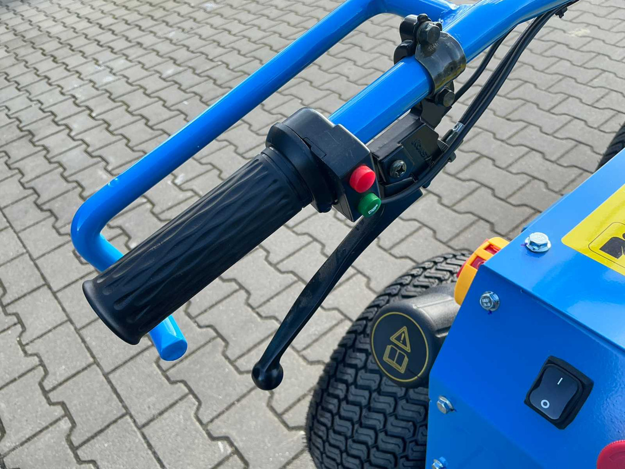 Xe ben đổ mini FIELD D300ENP ELECTRIC ARTICULATED DUMPER: hình 28 Xe ben đổ mini FIELD D300ENP ELECTRIC ARTICULATED DUMPER: hình 28