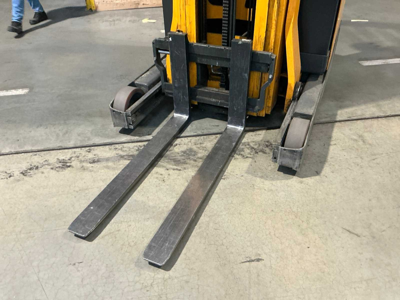 FORKLIFT TRUCK - JUNGHEINRICH - ETV 214 - 2012 - Xe nâng: hình 4 FORKLIFT TRUCK - JUNGHEINRICH - ETV 214 - 2012 - Xe nâng: hình 4