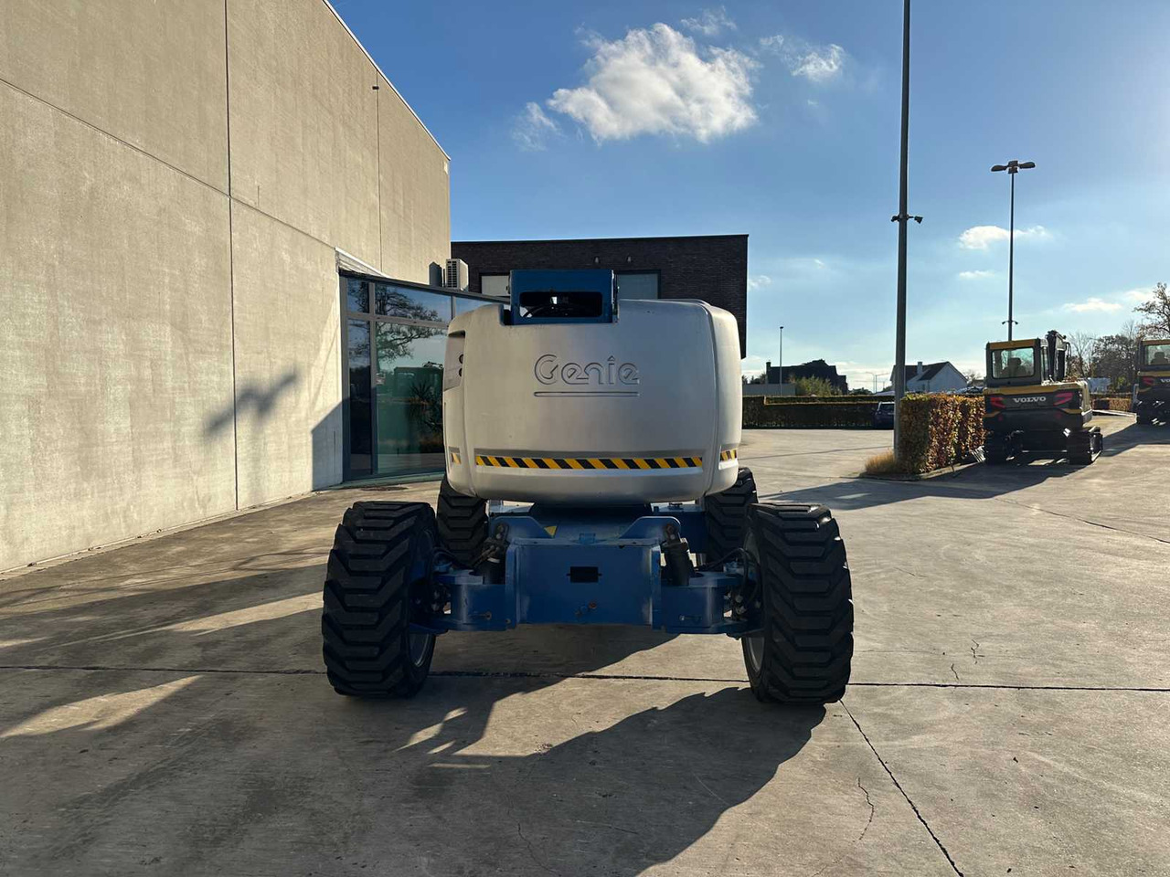 GENIE - 2005 - Z45/25 - AERIAL PLATFORM - Nền bục trên không: hình 2 GENIE - 2005 - Z45/25 - AERIAL PLATFORM - Nền bục trên không: hình 2