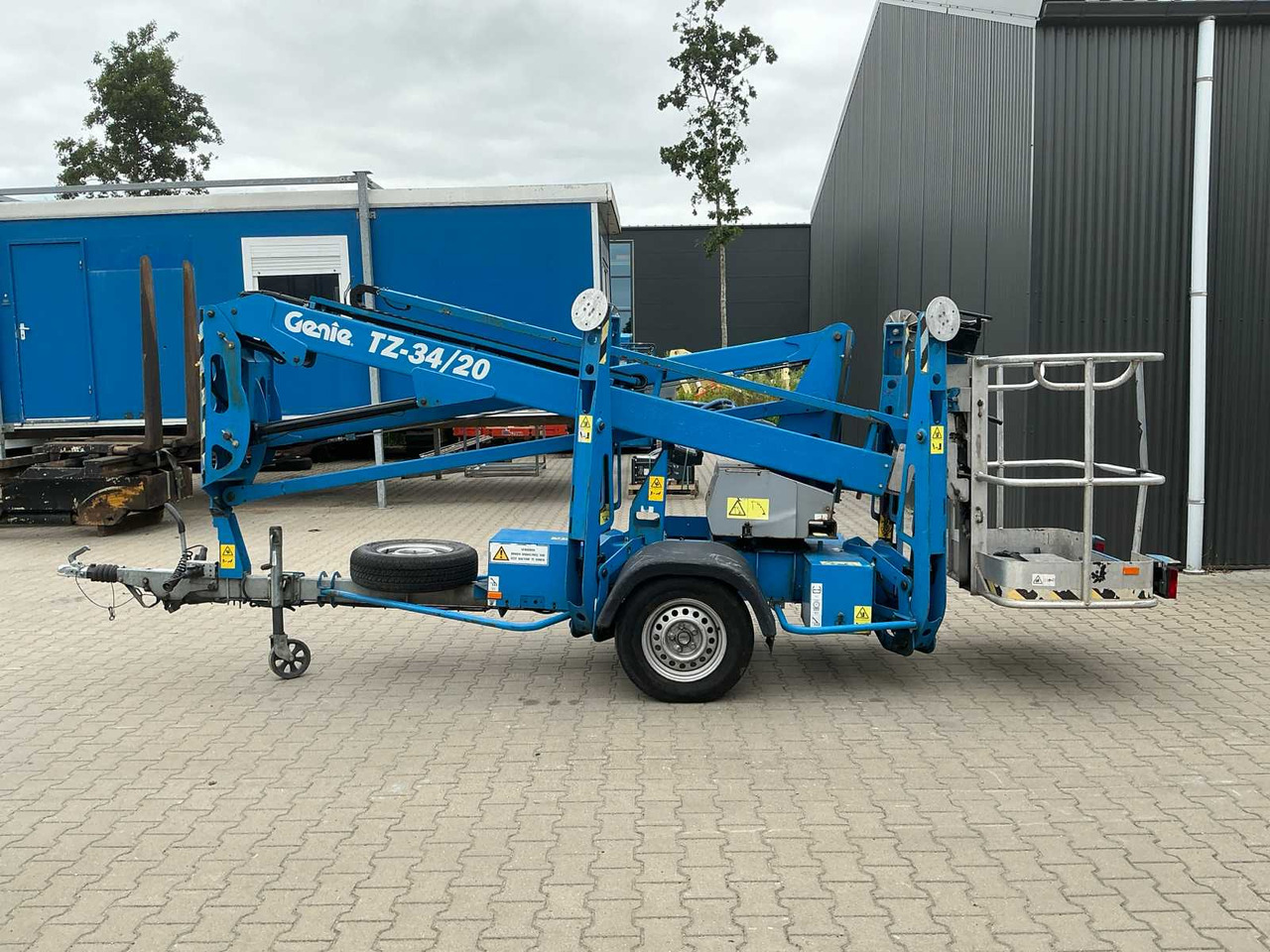 Genie TZ34/20 - Nền bục trên không: hình 5 Genie TZ34/20 - Nền bục trên không: hình 5