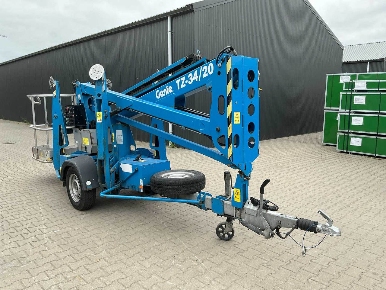 Genie TZ34/20 - Nền bục trên không: hình 2 Genie TZ34/20 - Nền bục trên không: hình 2