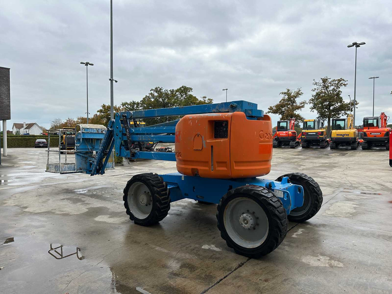 Genie Z45/25 - Nền bục trên không: hình 3 Genie Z45/25 - Nền bục trên không: hình 3