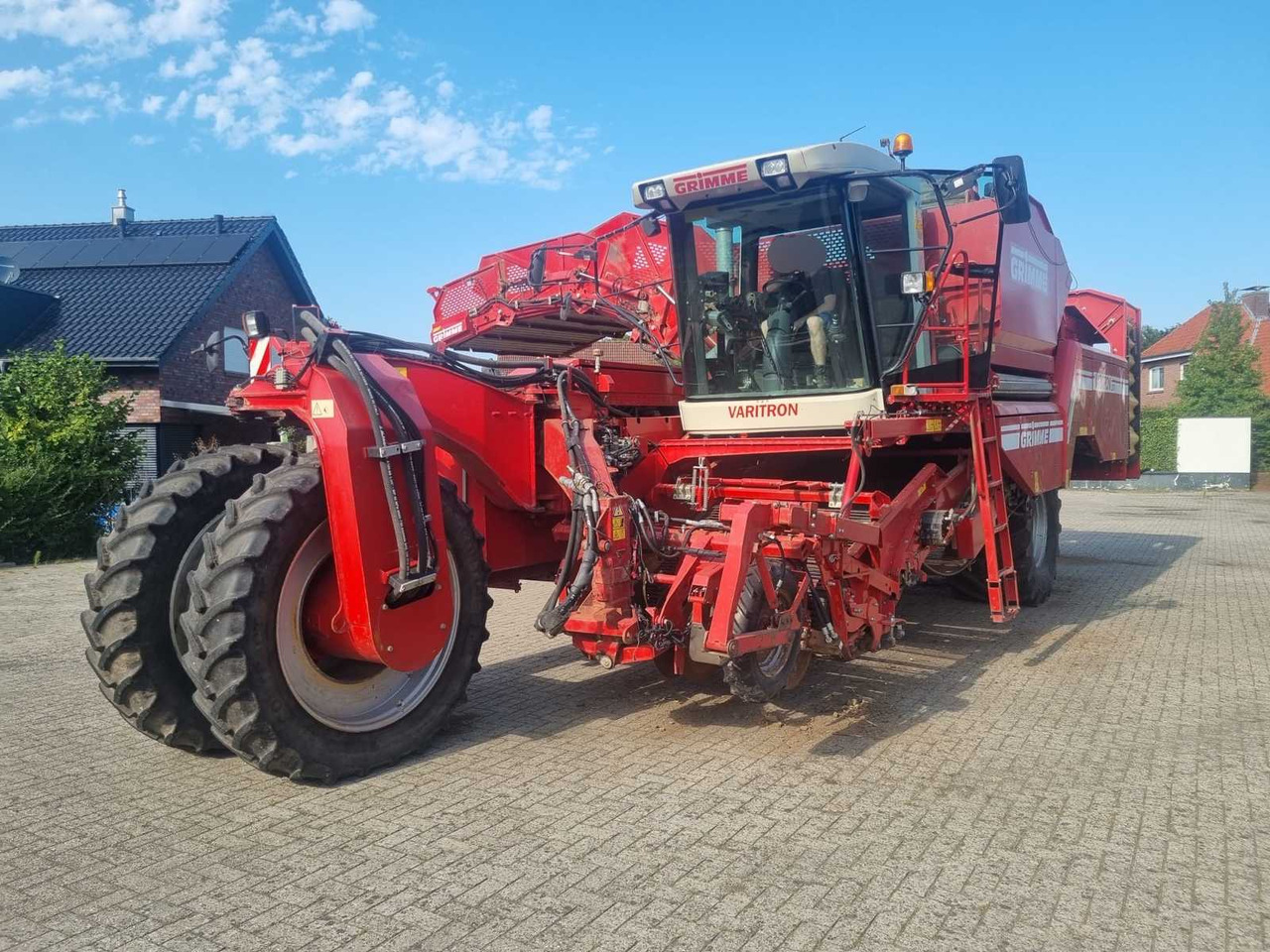 Grimme Varitron 270 - Máy cày đa dụng: hình 1 Grimme Varitron 270 - Máy cày đa dụng: hình 1