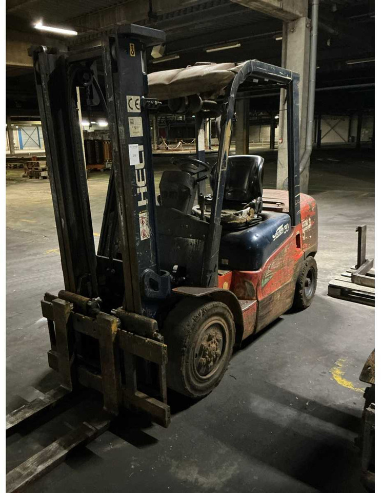 HELI CPCD30 FORKLIFT - Xe nâng: hình 2 HELI CPCD30 FORKLIFT - Xe nâng: hình 2