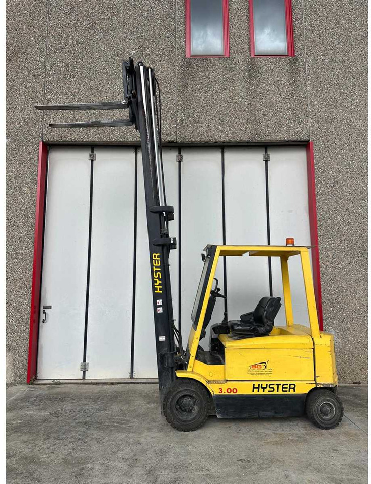 Xe nâng HYSTER J3.00XM-861 ELECTRIC FORKLIFT: hình 15