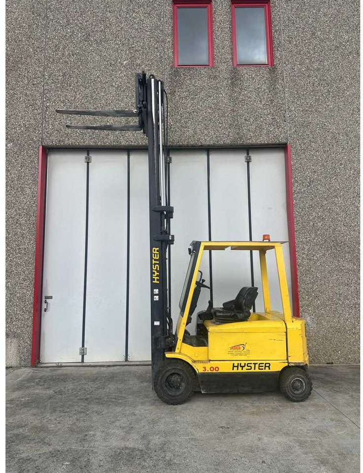 Xe nâng HYSTER J3.00XM-861 ELECTRIC FORKLIFT: hình 8