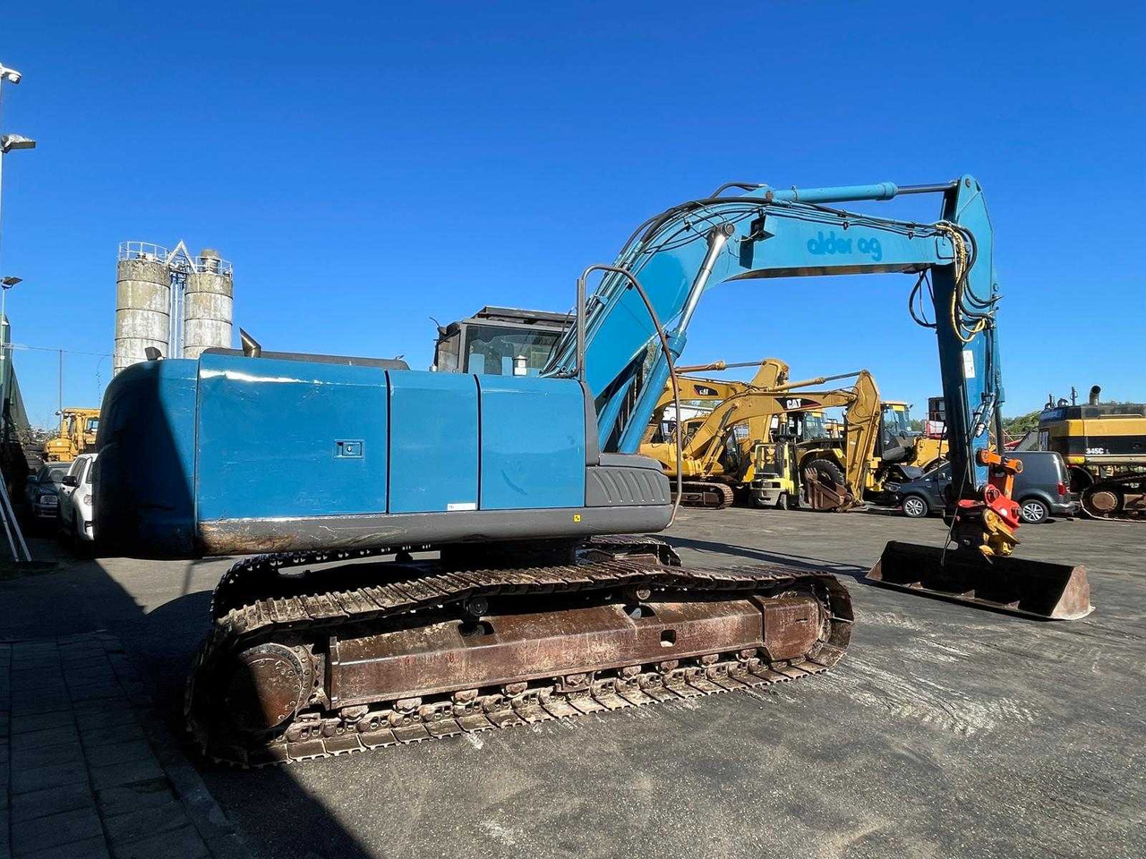 Hitachi ZX250LCN-3 - Máy xúc bánh xích: hình 5 Hitachi ZX250LCN-3 - Máy xúc bánh xích: hình 5
