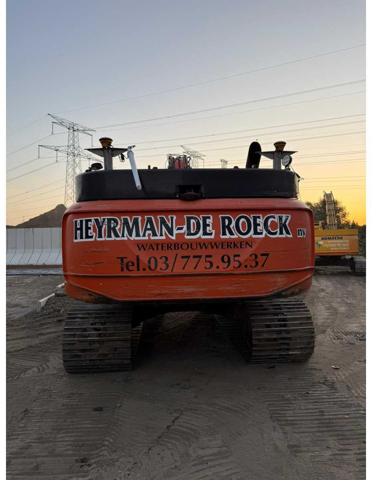 Hitachi Zaxis 350LC-5B - Máy xúc bánh xích: hình 5 Hitachi Zaxis 350LC-5B - Máy xúc bánh xích: hình 5