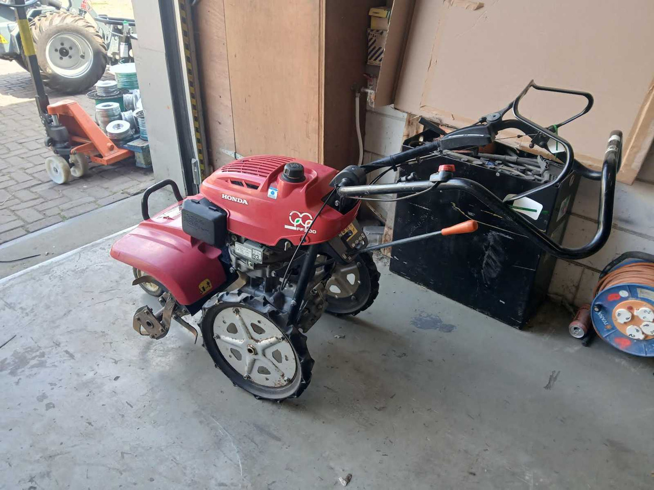 Honda FF500 - Dàn xới: hình 4 Honda FF500 - Dàn xới: hình 4