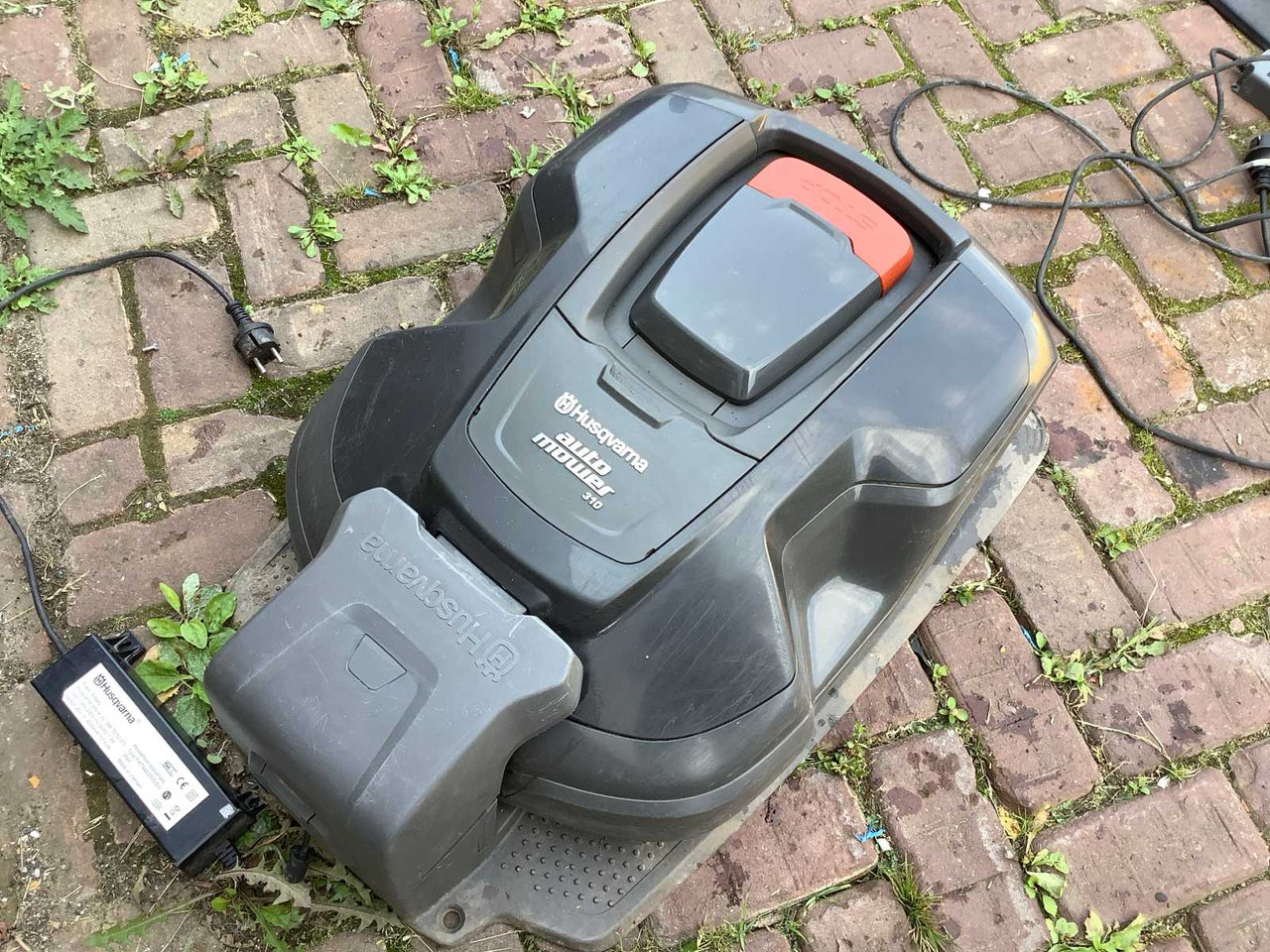 Husqvarna 310 - Máy cắt cỏ vườn: hình 4 Husqvarna 310 - Máy cắt cỏ vườn: hình 4