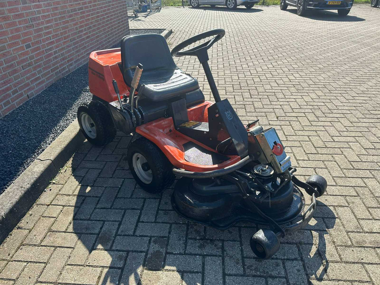 Husqvarna rider 11 - Máy cắt cỏ vườn: hình 2 Husqvarna rider 11 - Máy cắt cỏ vườn: hình 2