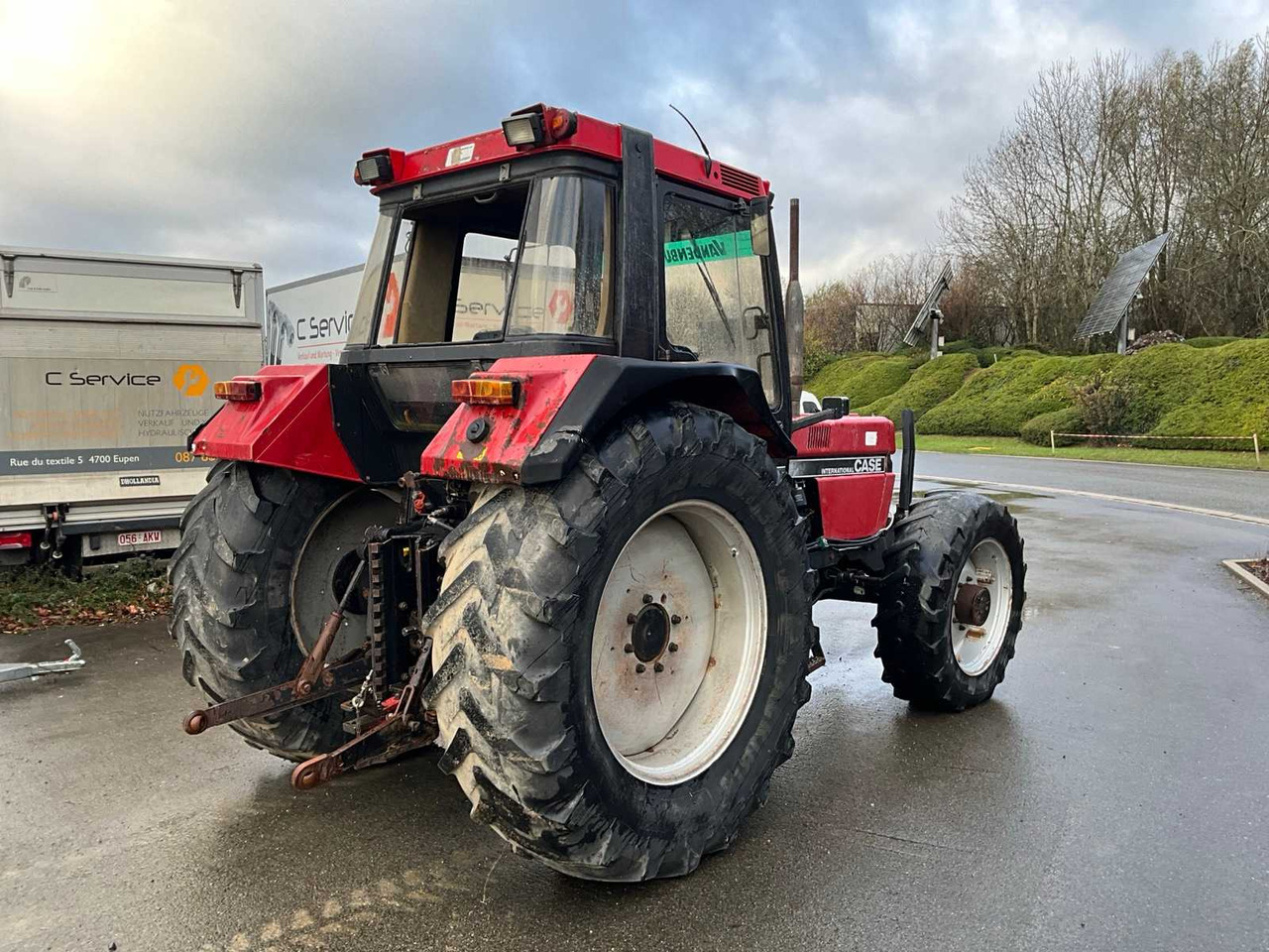 INTERNATIONAL-CASE 1056XL ALL-WHEEL DRIVE AGRICULTURAL TRACTOR - Máy cày: hình 5 INTERNATIONAL-CASE 1056XL ALL-WHEEL DRIVE AGRICULTURAL TRACTOR - Máy cày: hình 5