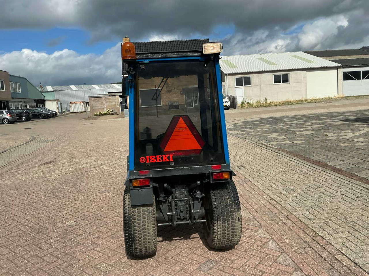 Iseki TX 2160 4WD - Máy cày mini: hình 4 Iseki TX 2160 4WD - Máy cày mini: hình 4