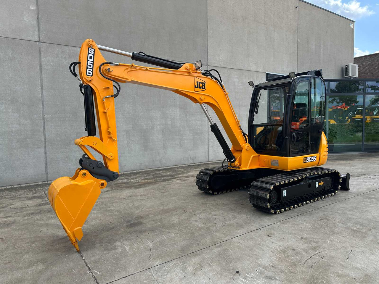 JCB 8056 - Máy xúc bánh xích: hình 1 JCB 8056 - Máy xúc bánh xích: hình 1