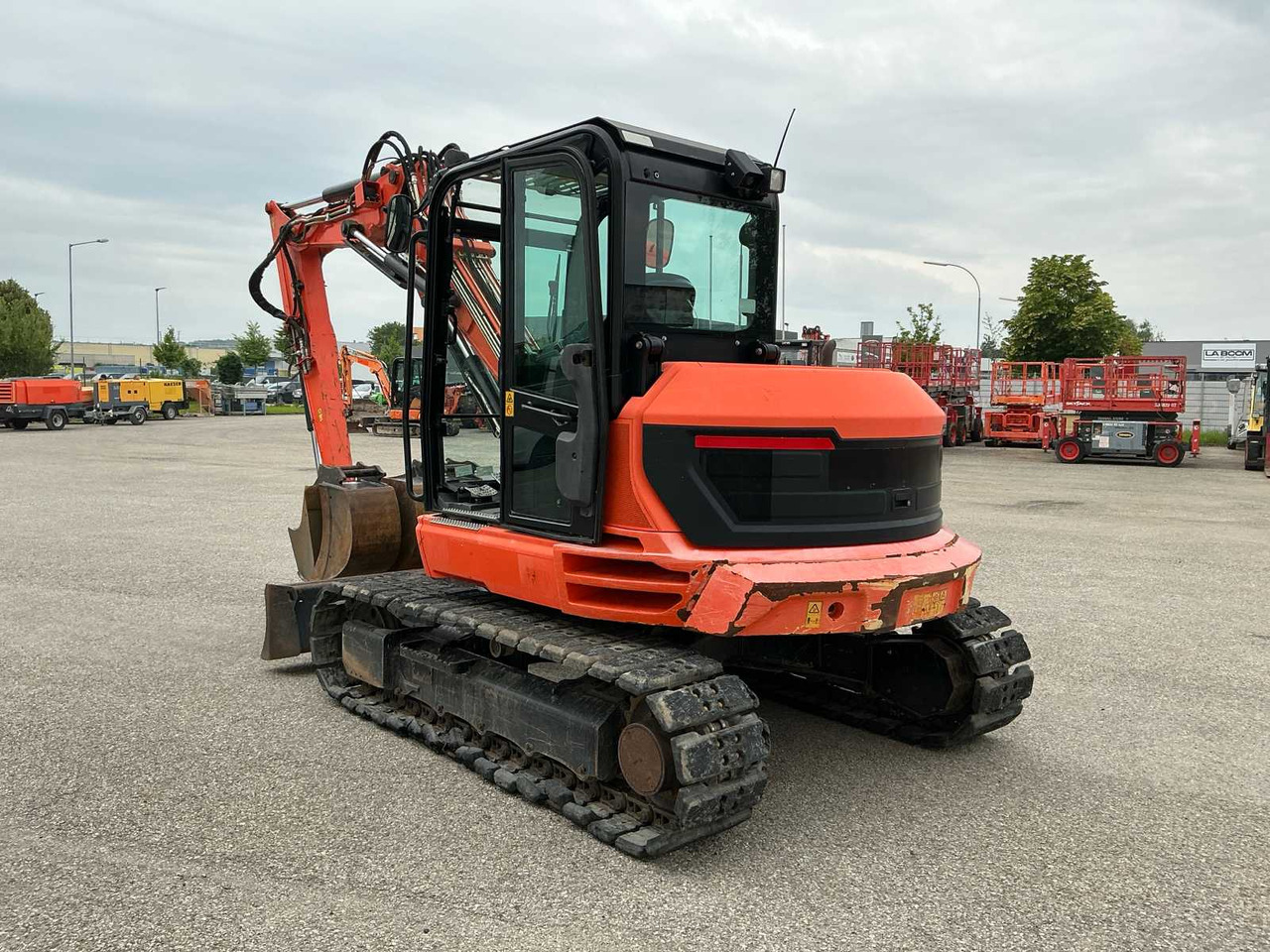 JCB 86C-1TAB - Máy xúc bánh xích: hình 3 JCB 86C-1TAB - Máy xúc bánh xích: hình 3