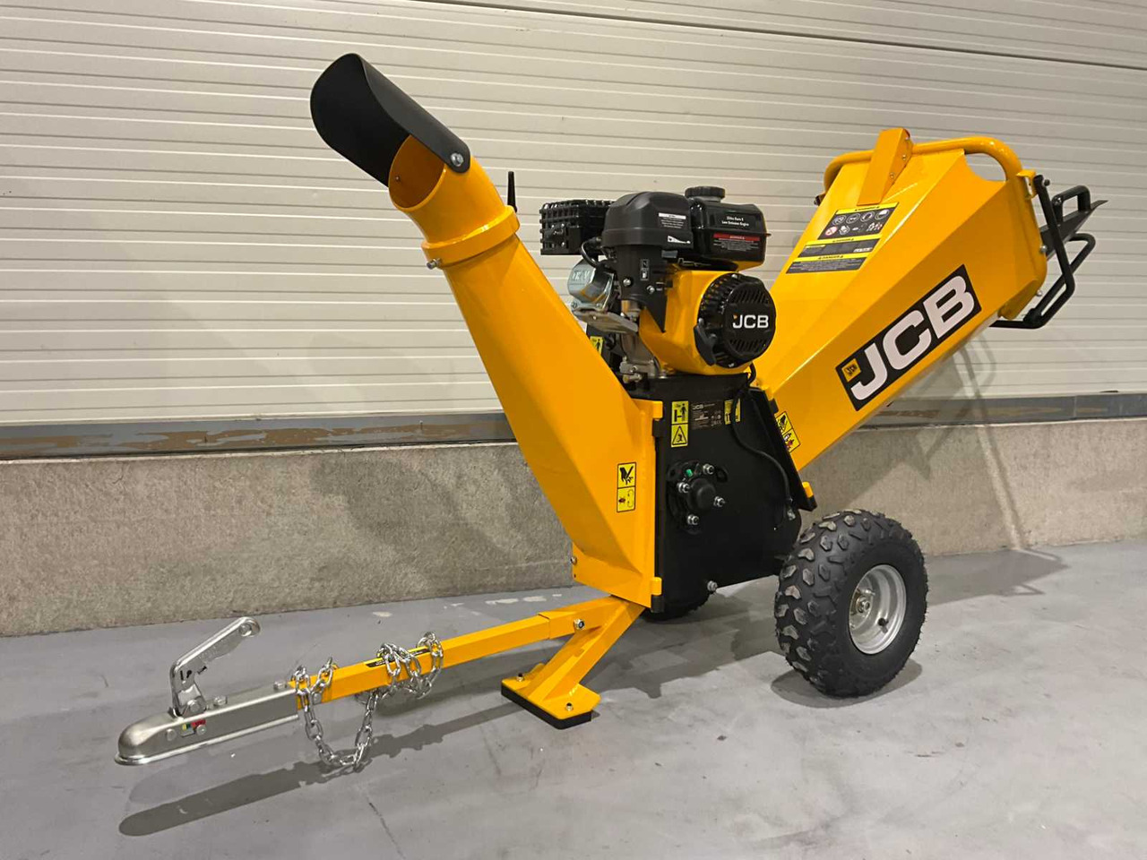 JCB CH75100P - Máy đốn cây: hình 1 JCB CH75100P - Máy đốn cây: hình 1