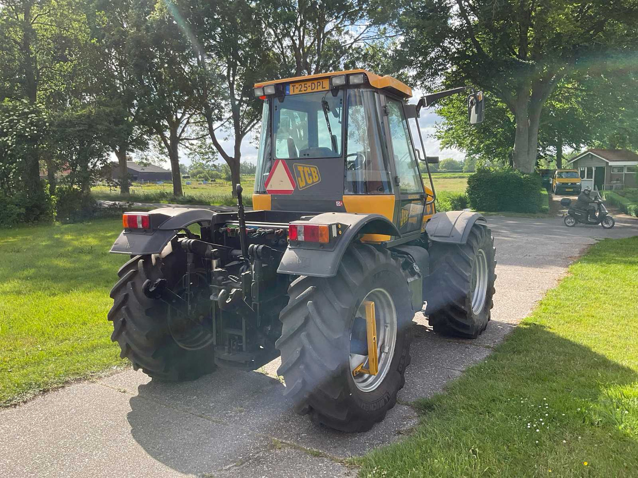 JCB Fastrac 1135 4WS - Máy cày: hình 5 JCB Fastrac 1135 4WS - Máy cày: hình 5