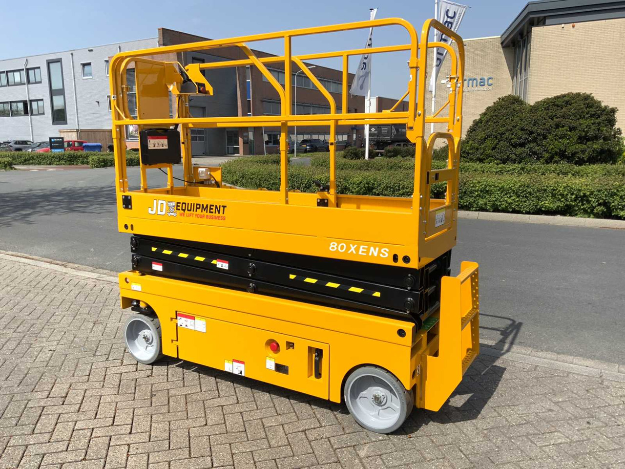 JD 80XENS - Nền bục trên không: hình 3 JD 80XENS - Nền bục trên không: hình 3