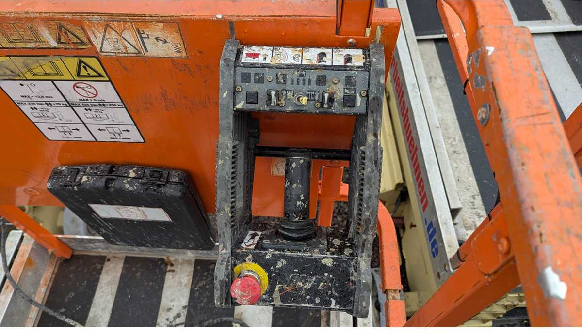 JLG 2646ES - Nền bục trên không: hình 5 JLG 2646ES - Nền bục trên không: hình 5